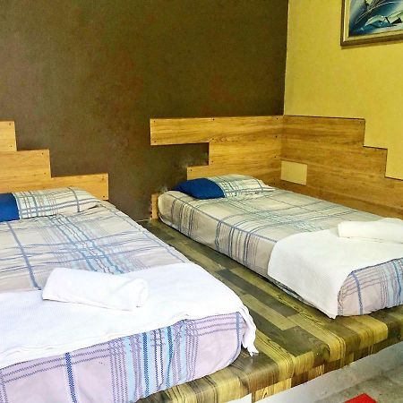 Kawan Kawan Guest House Malacca Exteriör bild