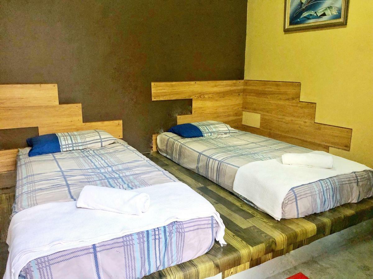 Kawan Kawan Guest House Malacca Exteriör bild